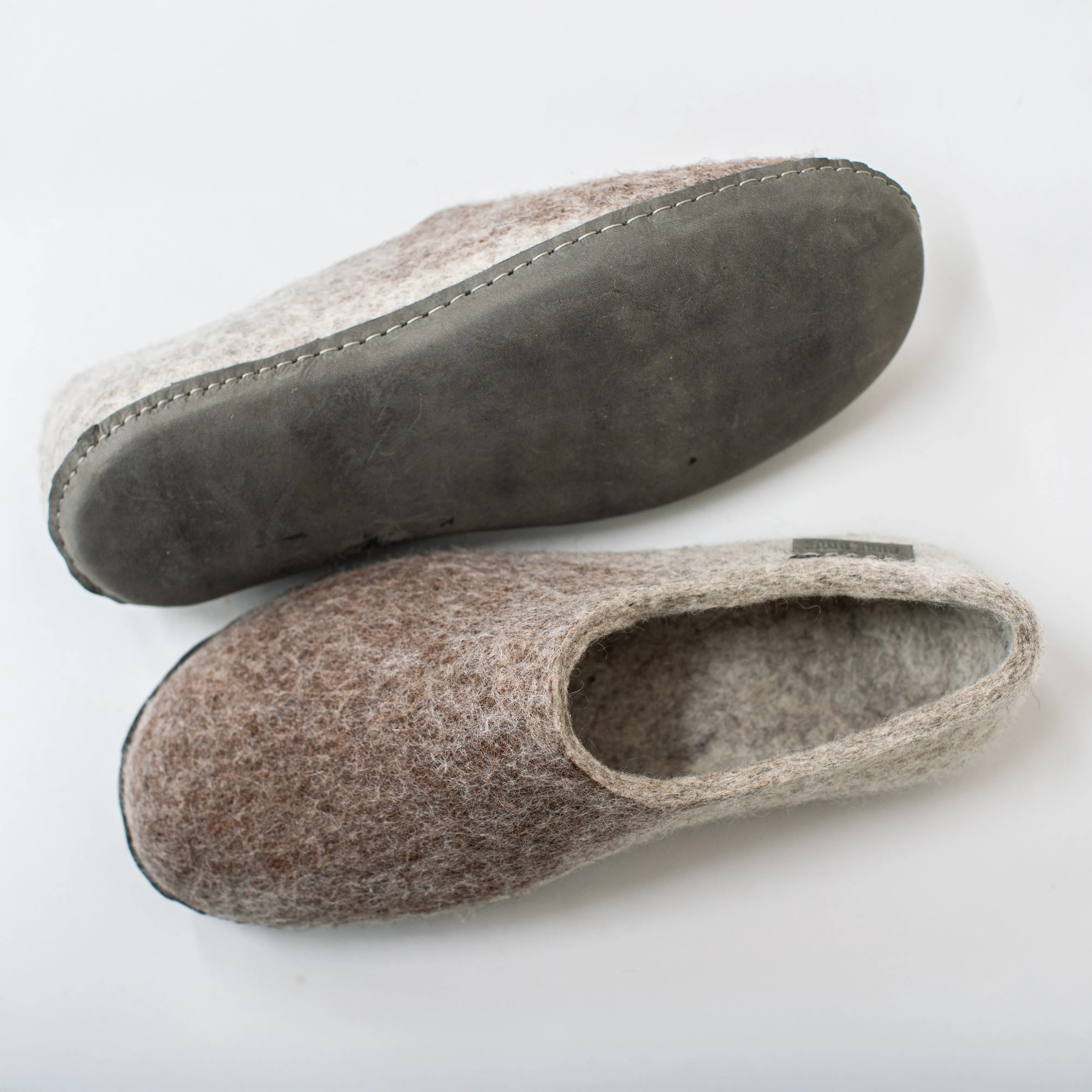 Men's Slippers OBRE Alpaca clogs