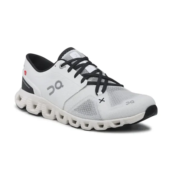 ON RUNNING - Cloud X 3 White/Black W