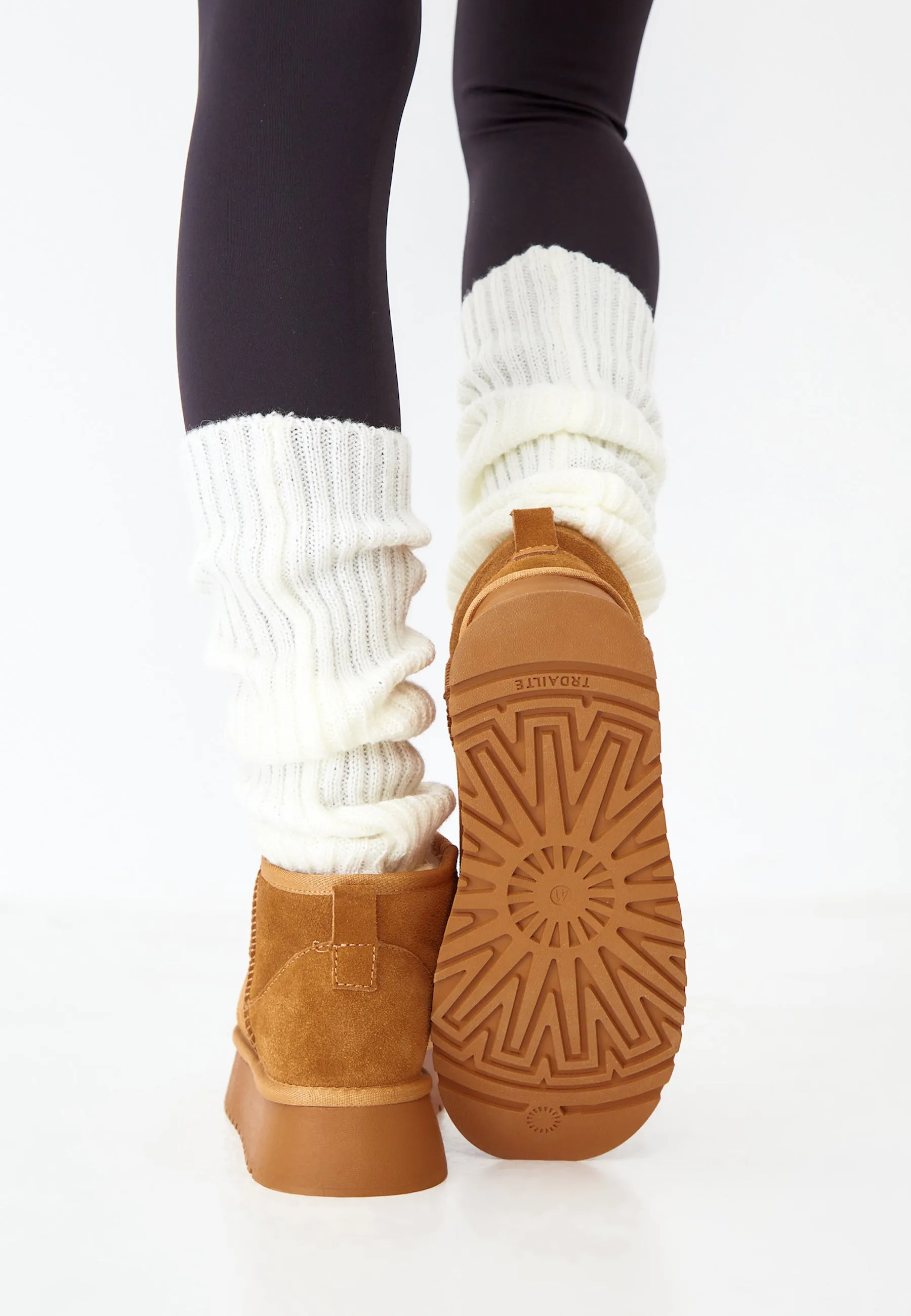 Suede Platform Winter Boots - Brown